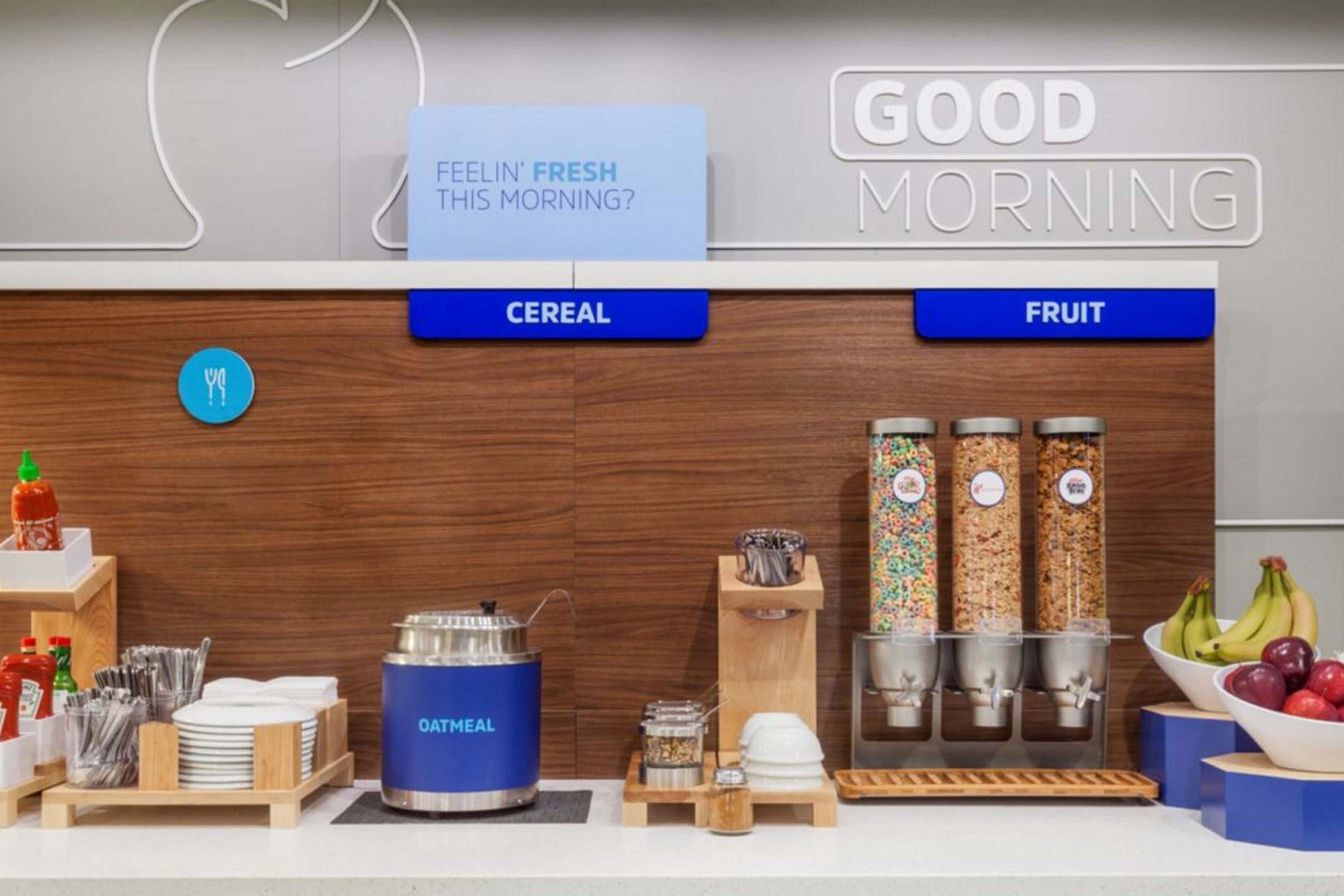 Holiday Inn Express & Suites Watsonville By Ihg Eksteriør bilde