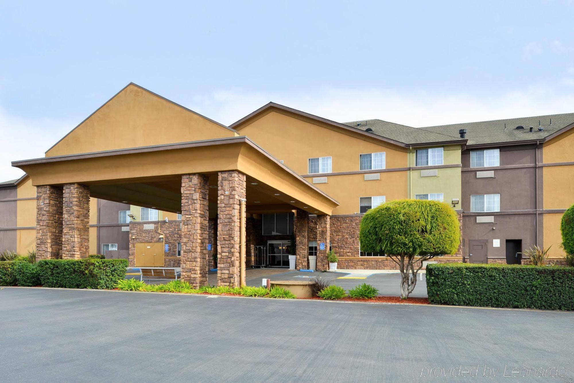 Holiday Inn Express & Suites Watsonville By Ihg Eksteriør bilde