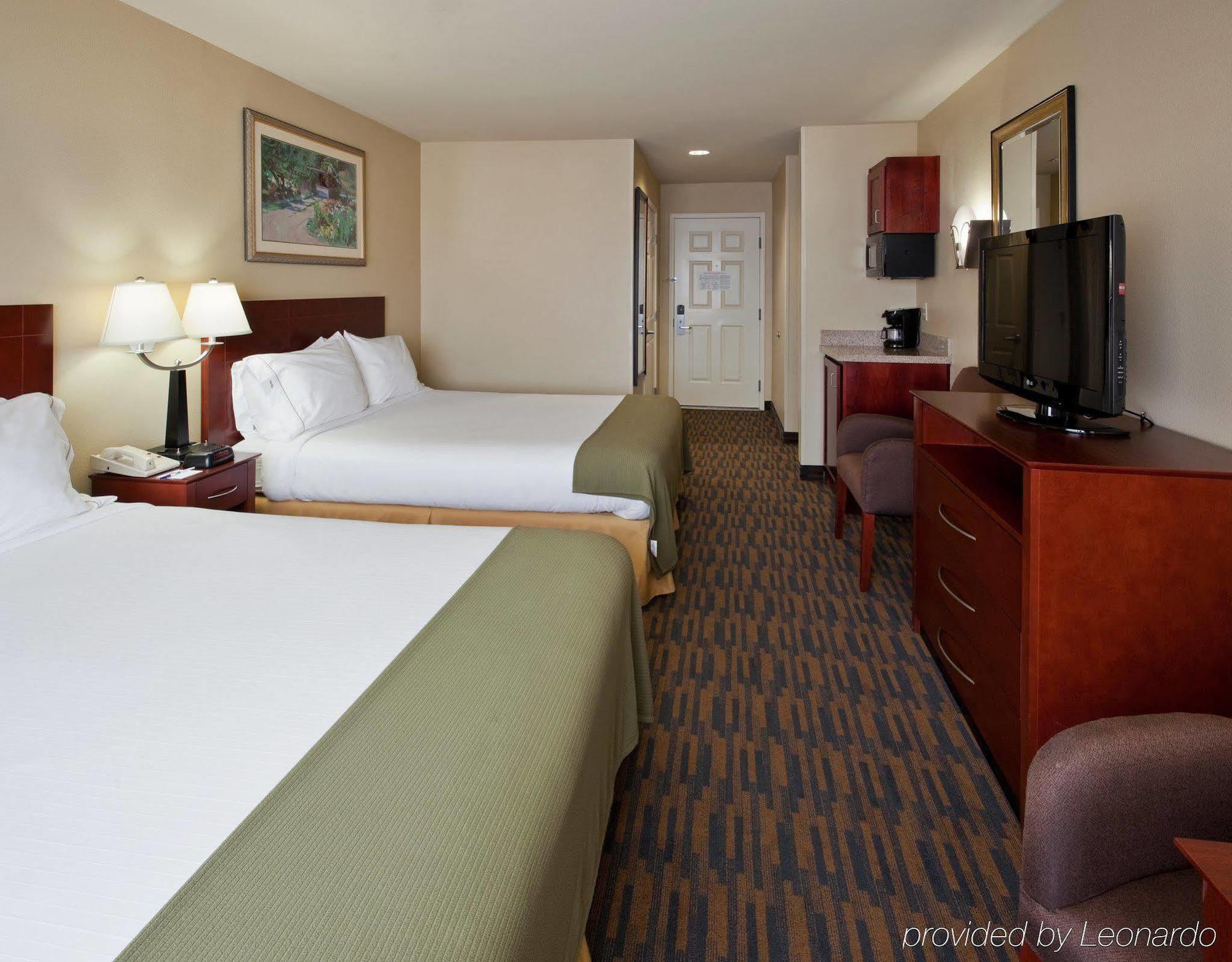 Holiday Inn Express & Suites Watsonville By Ihg Eksteriør bilde