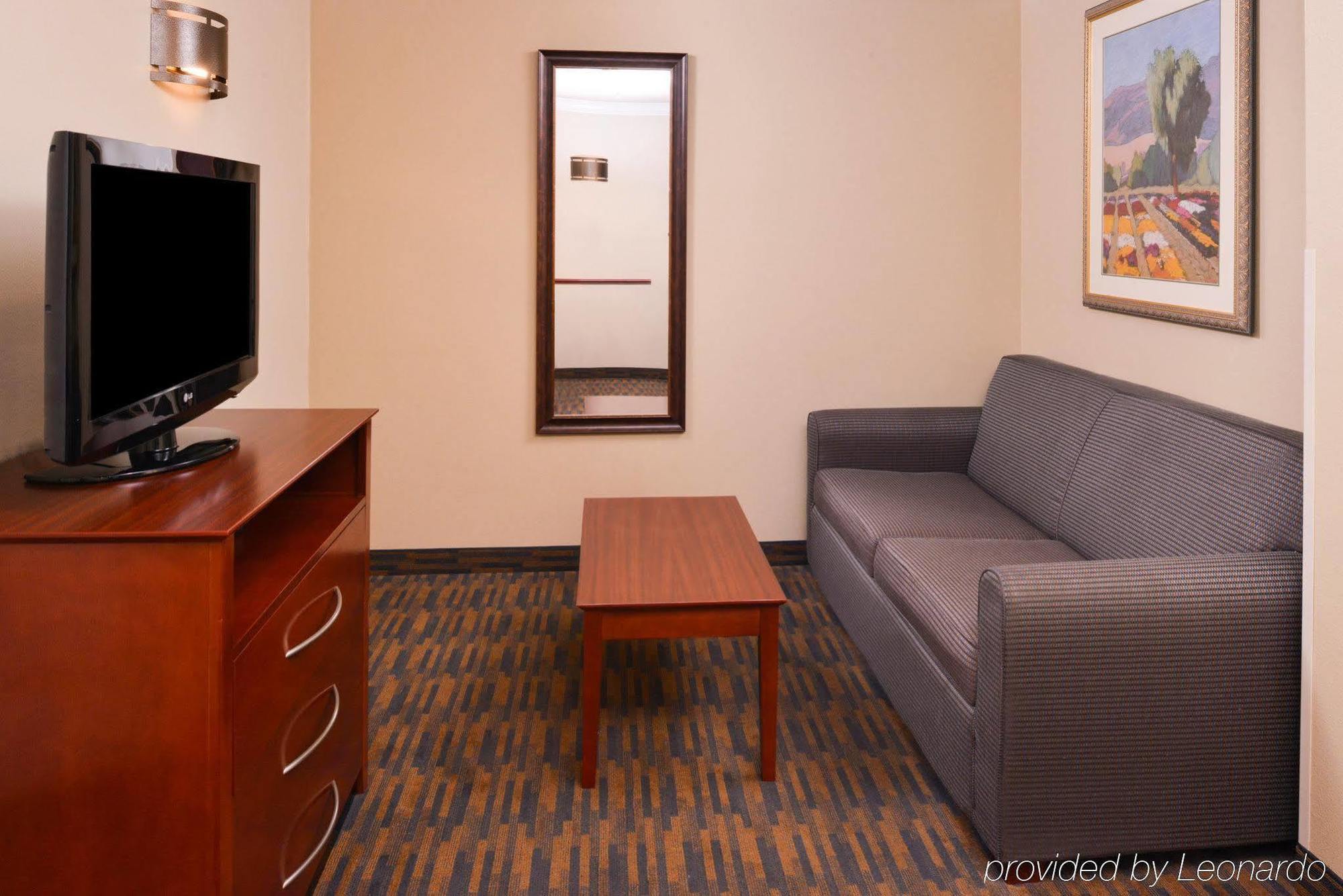 Holiday Inn Express & Suites Watsonville By Ihg Eksteriør bilde