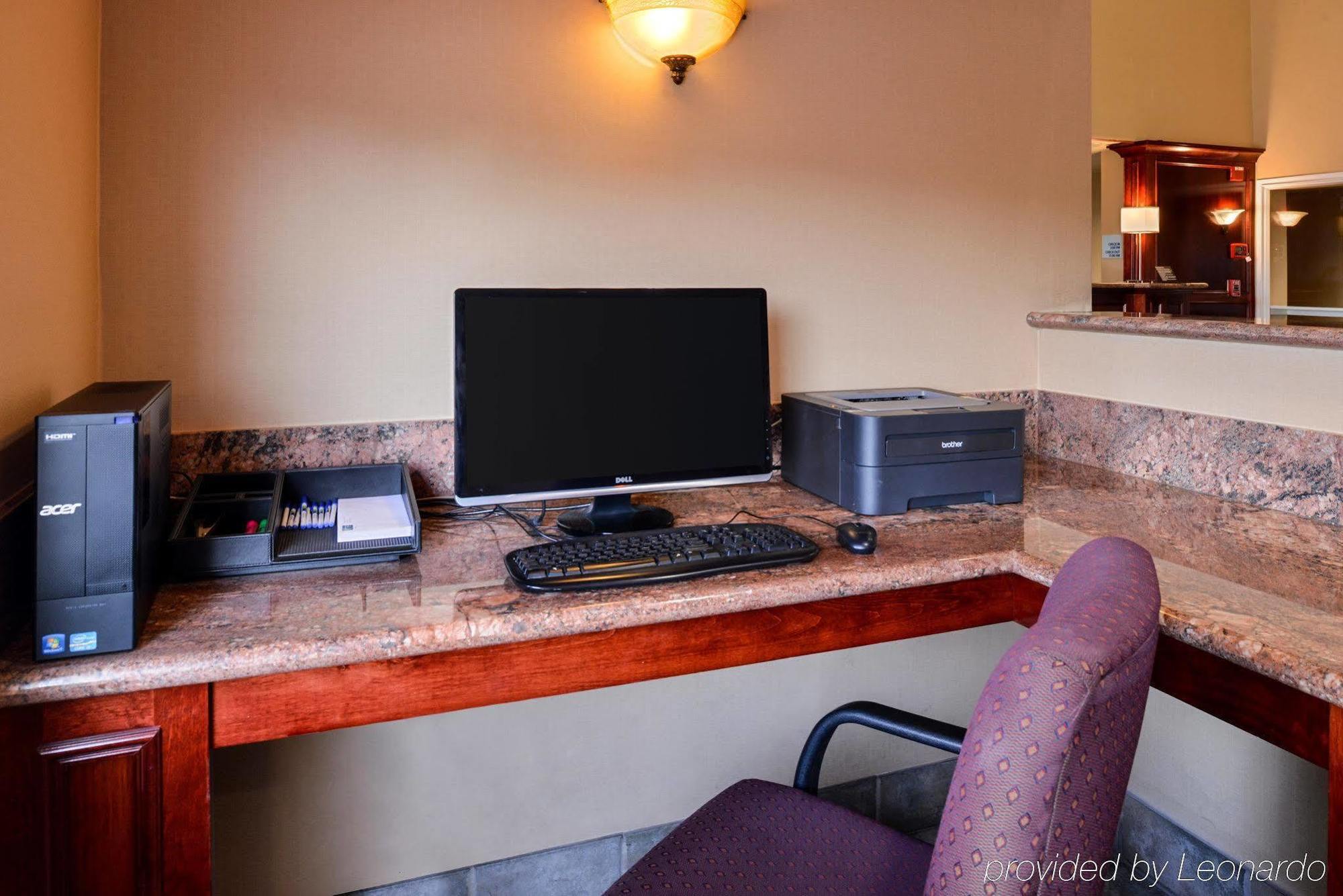 Holiday Inn Express & Suites Watsonville By Ihg Eksteriør bilde