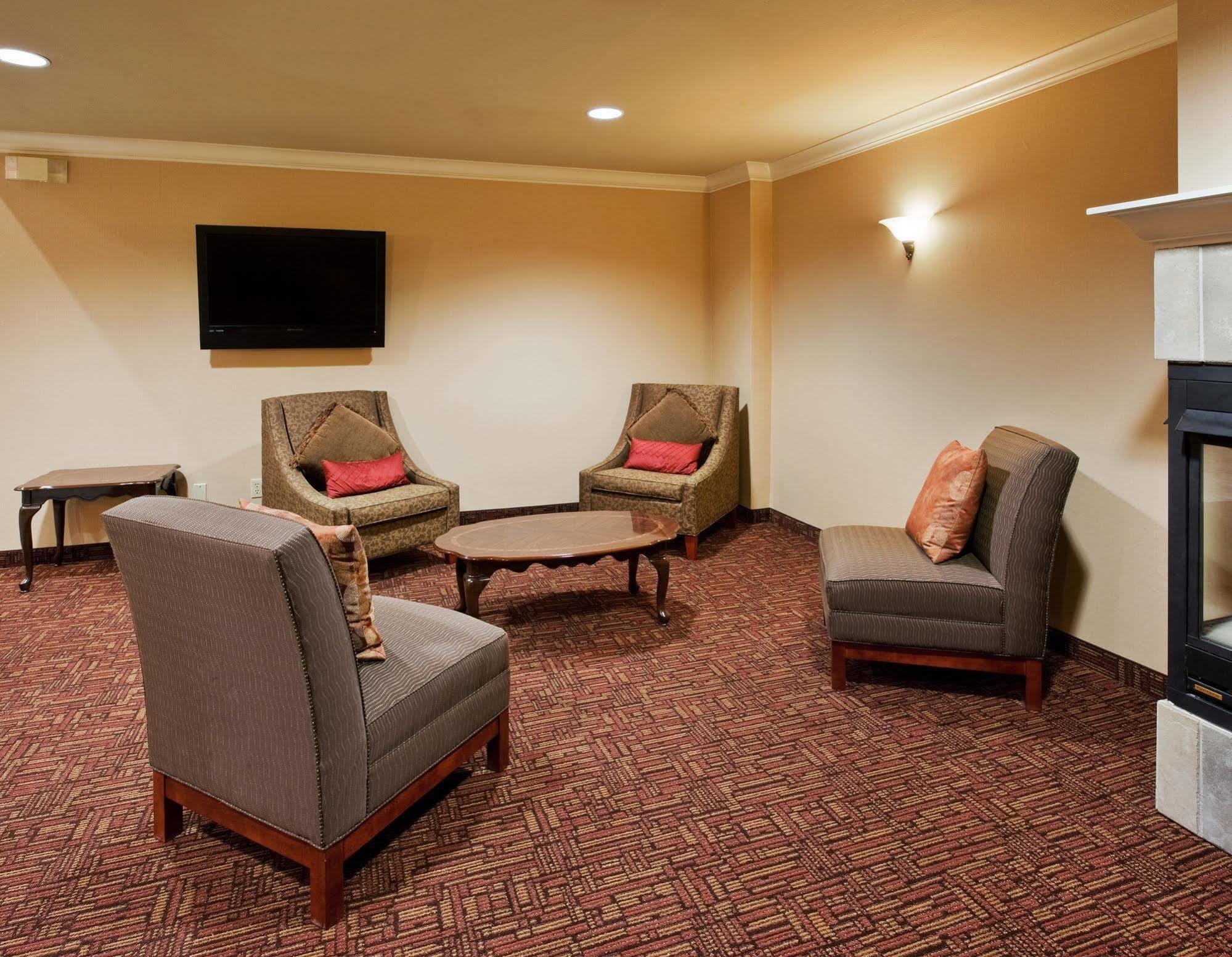 Holiday Inn Express & Suites Watsonville By Ihg Interiør bilde
